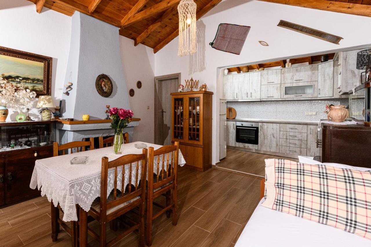 Villa Suzana Mikros Prinos Екстериор снимка